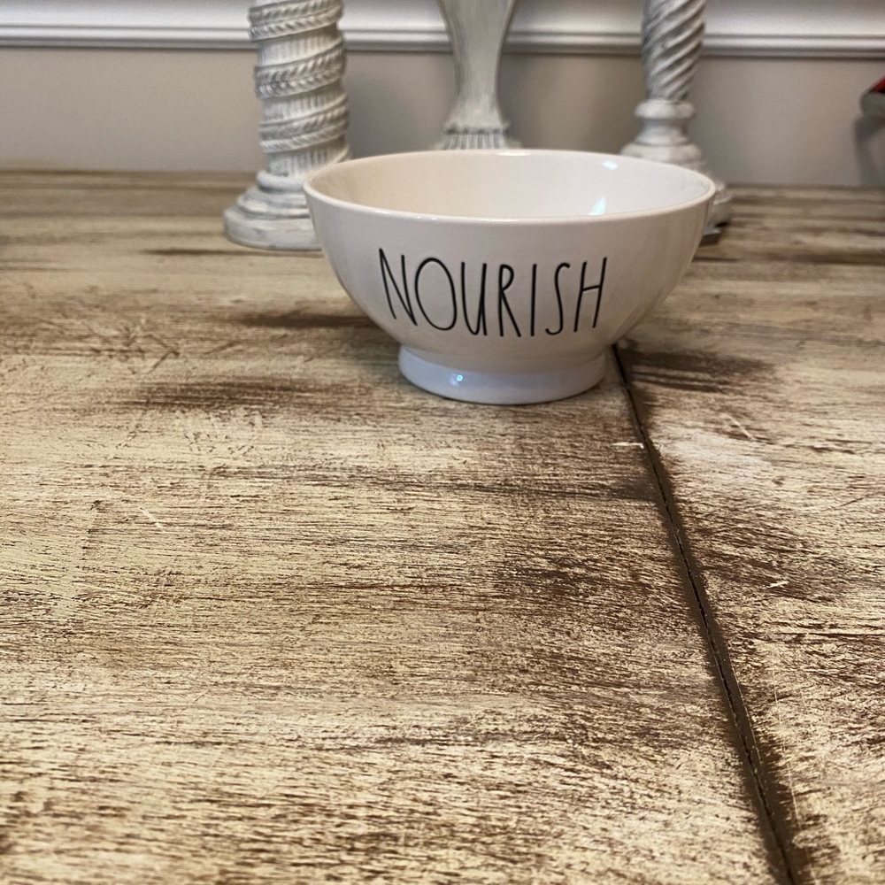 Rae Dunn bowl